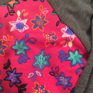 NWT Lularoe Randy shirt
